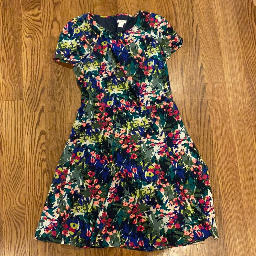 Short sleeve floral dress
